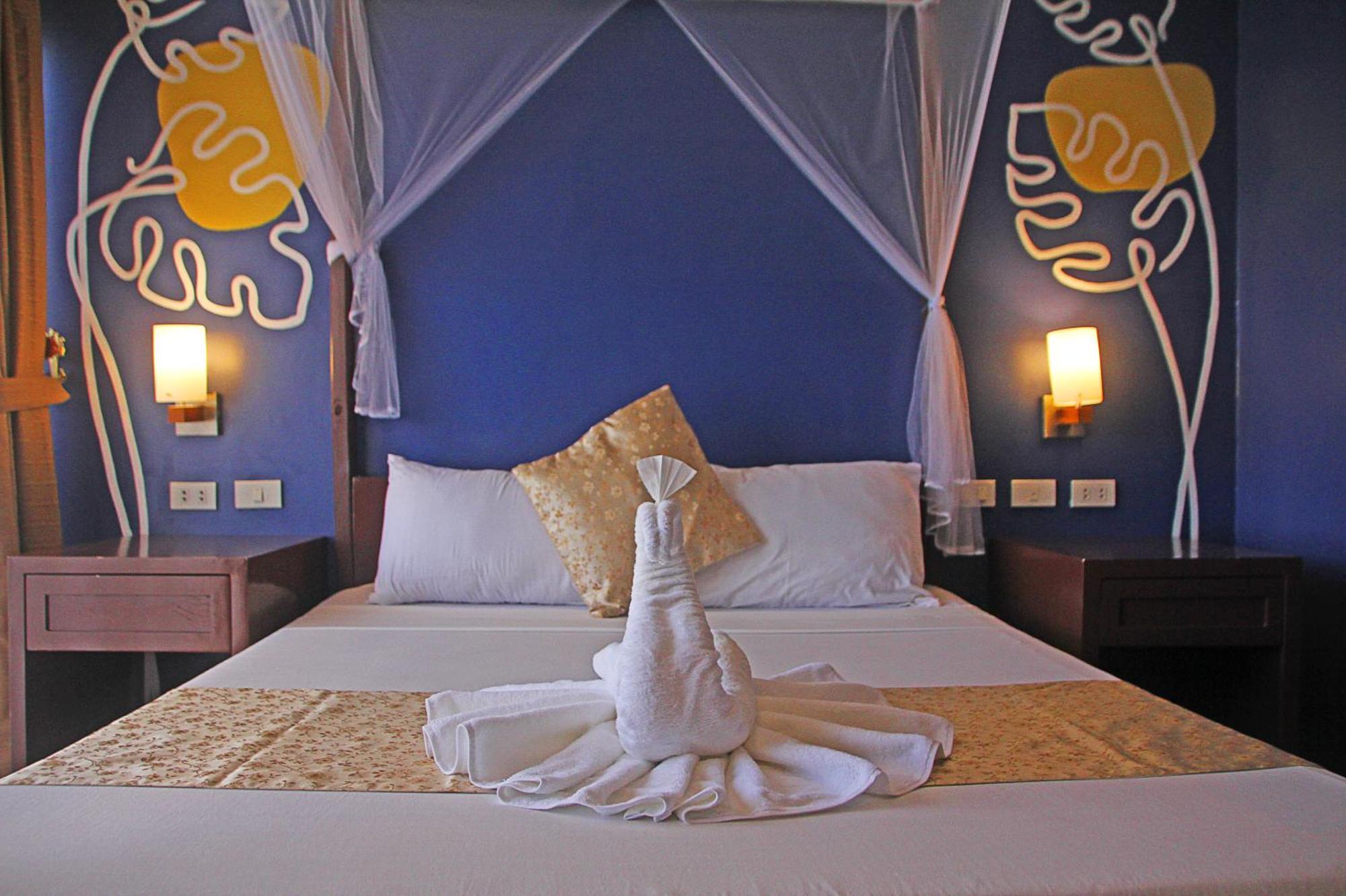 Hotel Palacio Puerto Princesa Kültér fotó