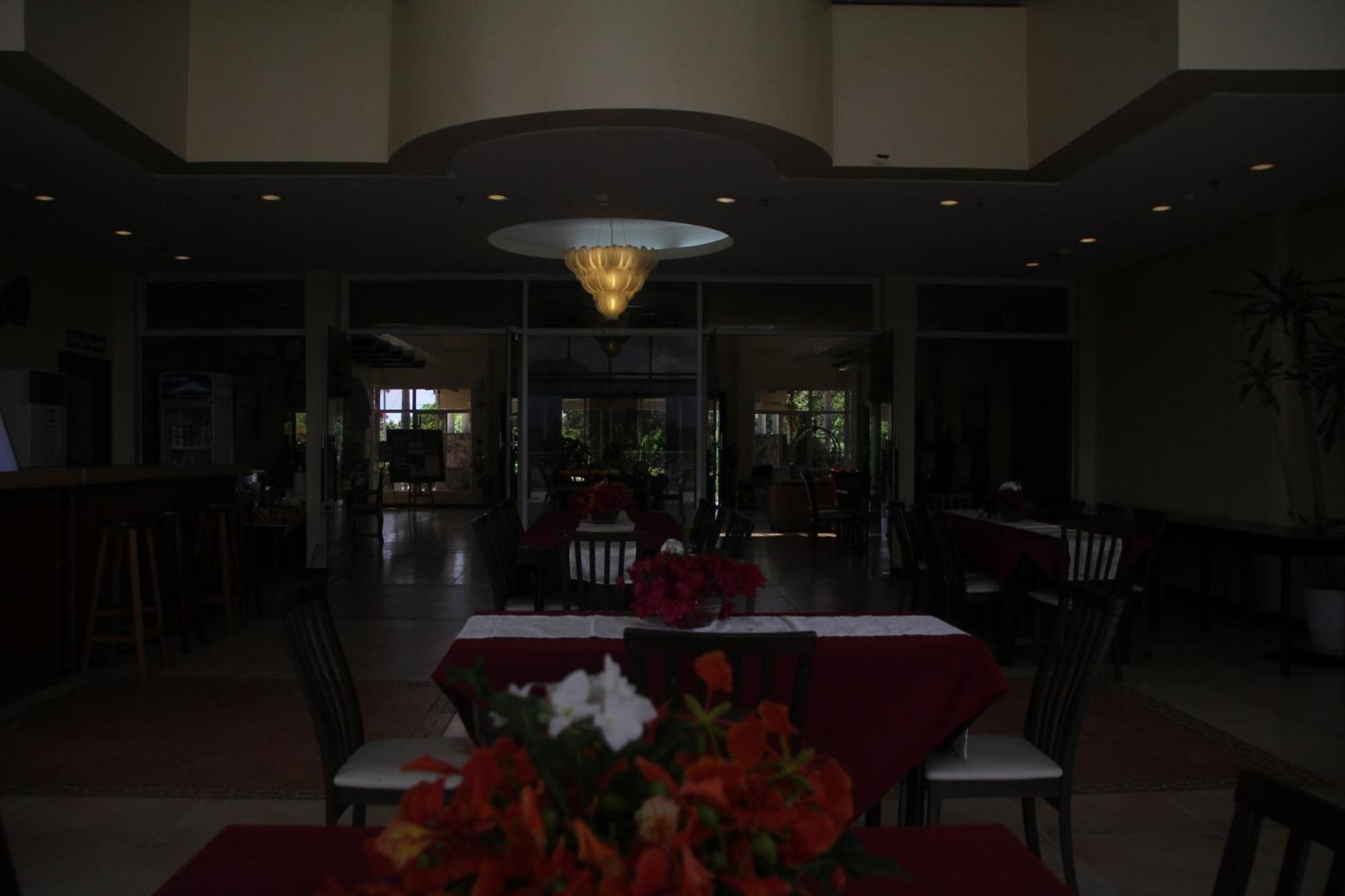 Hotel Palacio Puerto Princesa Kültér fotó