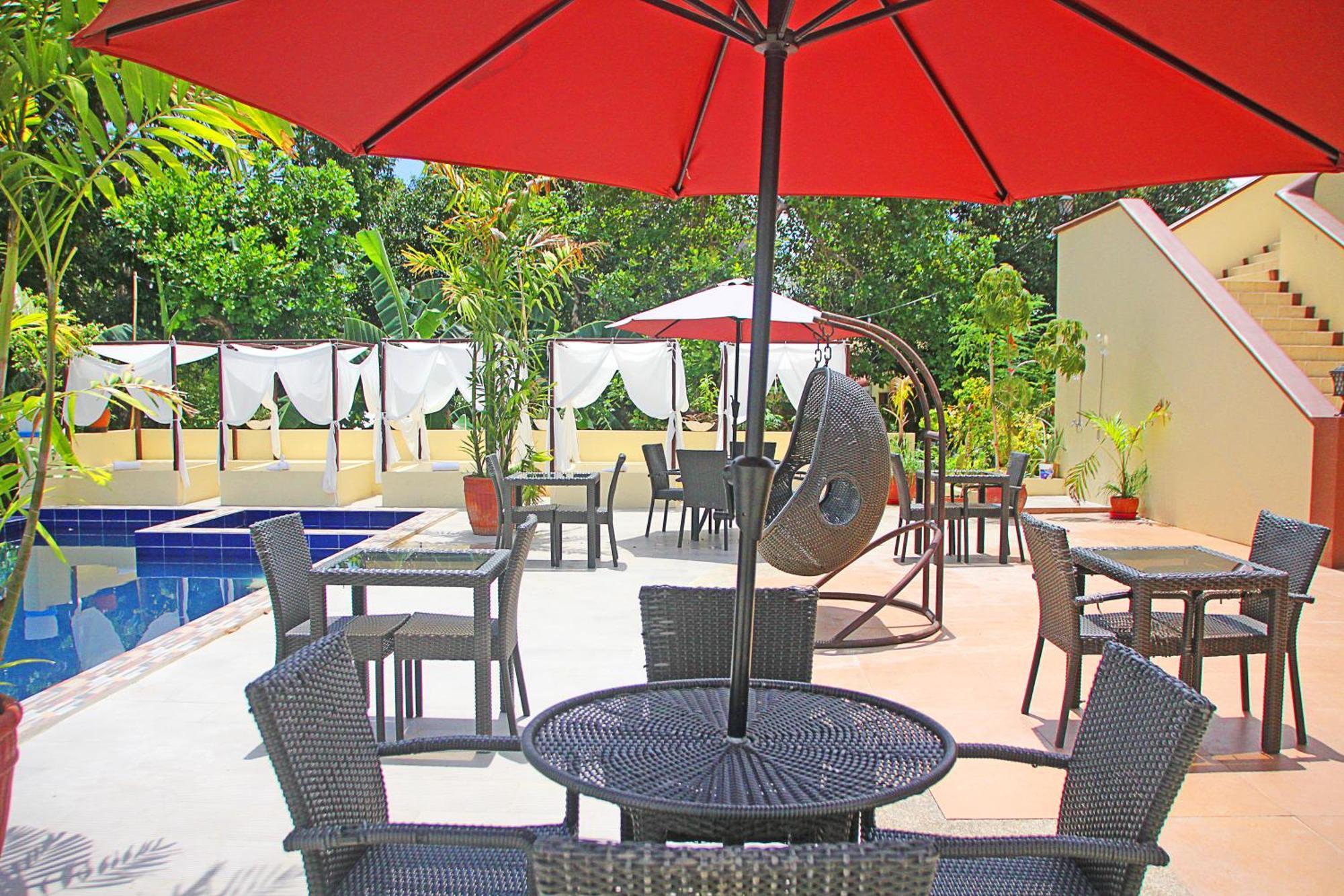 Hotel Palacio Puerto Princesa Kültér fotó